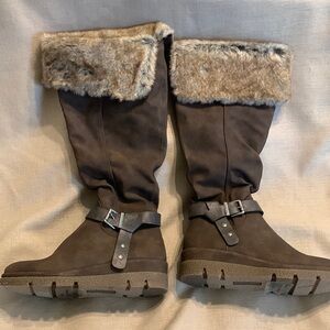 Cliffs by White Mountain Merridan Boots